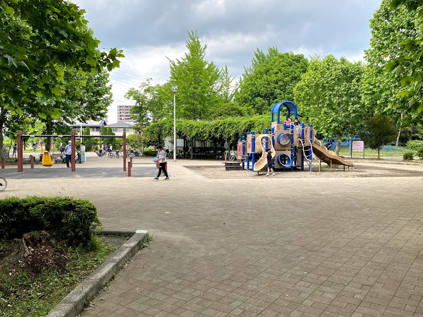 栃木公園紹介 宇都宮市 駅東公園 栃木公園情報館 トチパ