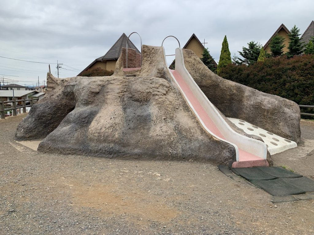 栃木公園紹介 佐野市 新都市第三公園 しんとしだいさんこうえん 栃木公園情報館 トチパ